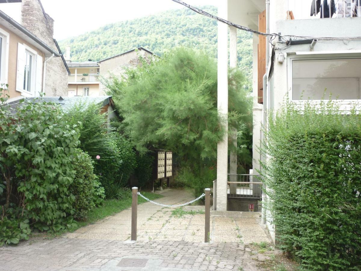 Le Pardeilhan Appt Chaleureux, Lumineux Avec Terrasse Et Parking En Coeur De Ville Bagneres-de-Luchon Ngoại thất bức ảnh