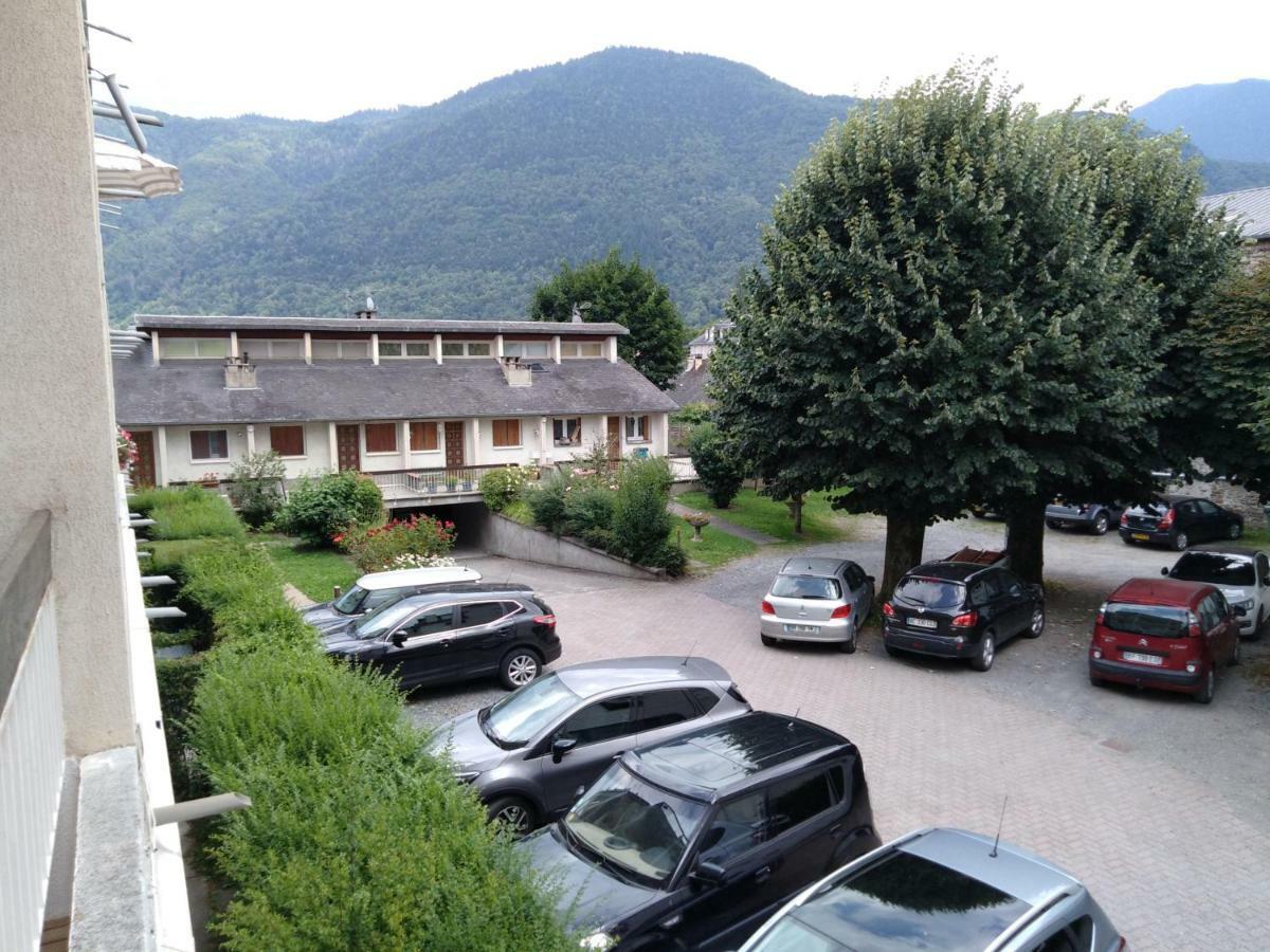 Le Pardeilhan Appt Chaleureux, Lumineux Avec Terrasse Et Parking En Coeur De Ville Bagneres-de-Luchon Ngoại thất bức ảnh