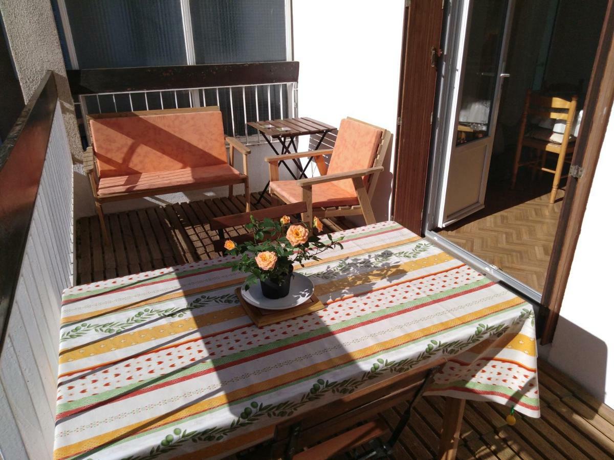 Le Pardeilhan Appt Chaleureux, Lumineux Avec Terrasse Et Parking En Coeur De Ville Bagneres-de-Luchon Ngoại thất bức ảnh